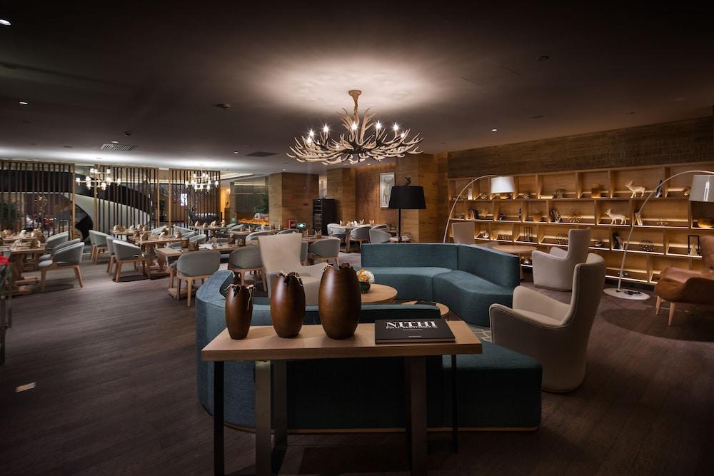 Swisstouches Guangzhou Hotel Residences Esterno foto