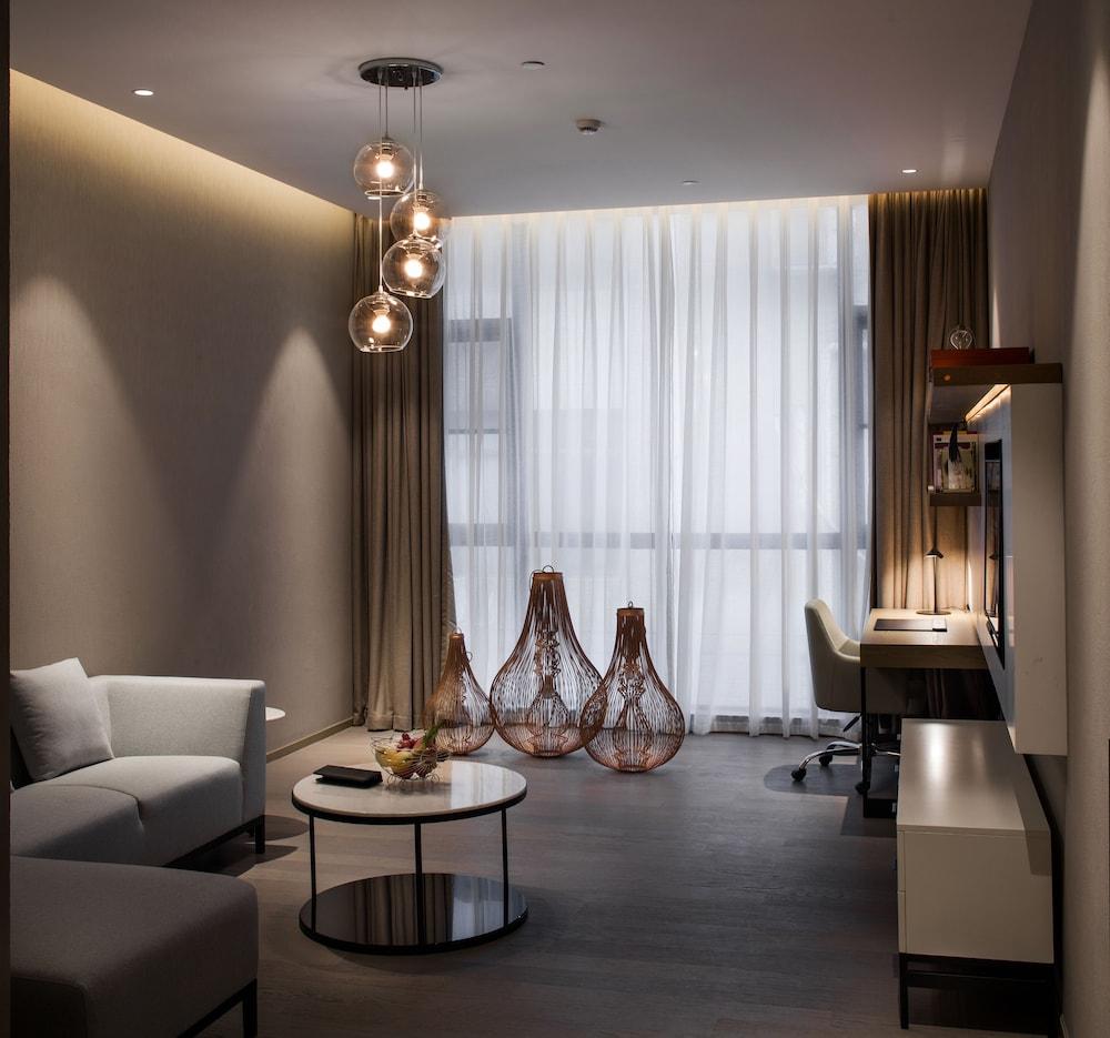 Swisstouches Guangzhou Hotel Residences Esterno foto